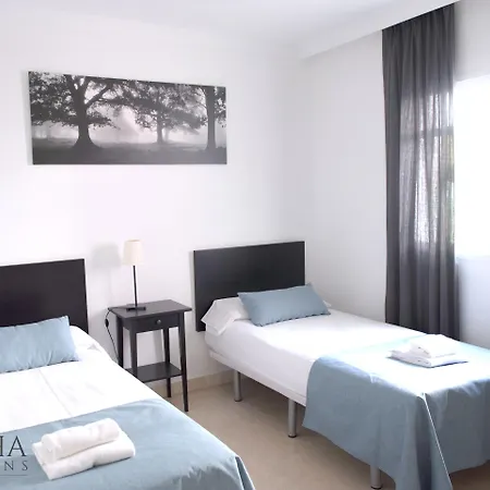 Апартаменты Aloha Gardens By Vacation Care