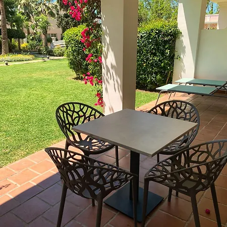 Apartment Aloha Gardens By Vacation Care *
