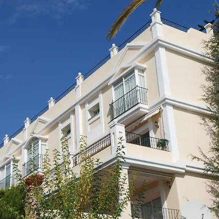 Apartament Aloha Gardens By Vacation Care