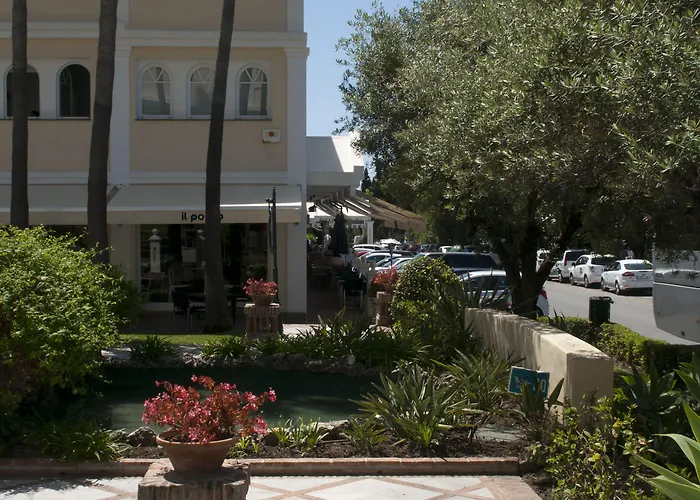Apartment Aloha Gardens By Vacation Care