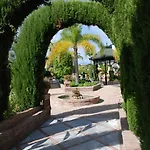 Aloha Gardens By Vacation Care Apartmán