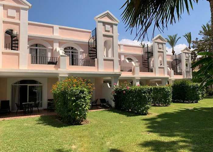 Aloha Gardens By Vacation Care Lägenhet