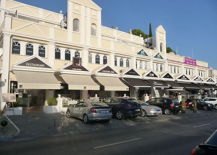 Апартаменты Aloha Gardens By Vacation Care Марбелья