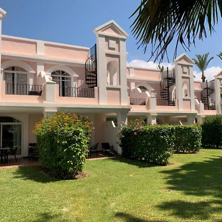 Aloha Gardens By Vacation Care Appartement